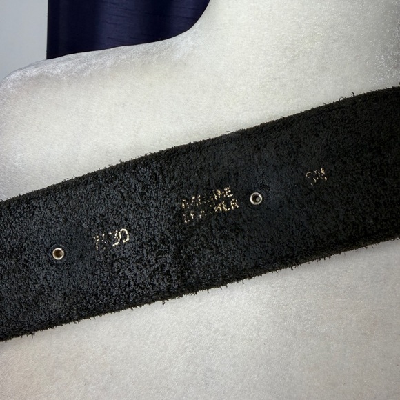 Vintage Boho Wide Black Leather Medallion Concho Belt - Picture 6 of 6